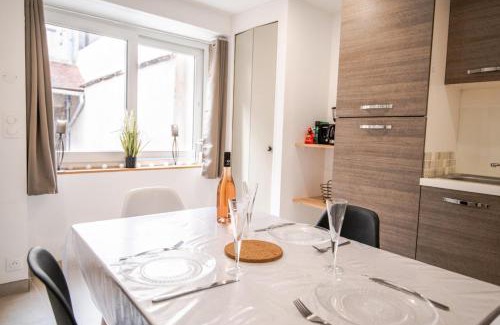 Amboise Apartment | Large T2 on the road to Chateau d'Amboise
