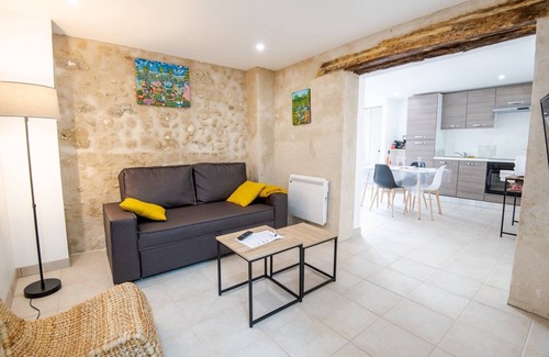 Amboise Apartment | Large T2 on the road to Chateau d'Amboise