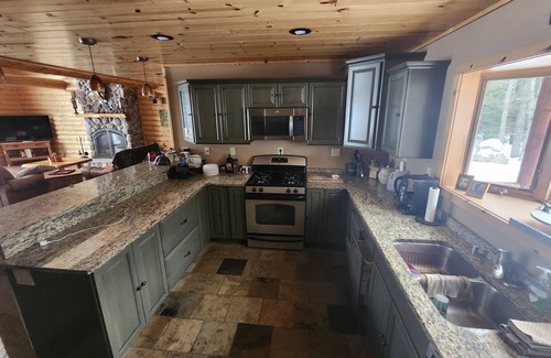 Mercer House | Large Turtle Flambeau Flowage House with game room, sauna, & great fishing.