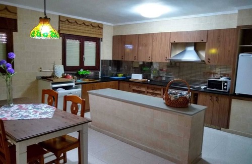 Vinaros Ski Chalet | Large villa in quiet area, very spacious and sunny (pet friendly).
