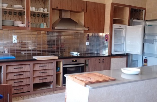 Vinaros Ski Chalet | Large villa in quiet area, very spacious and sunny (pet friendly).