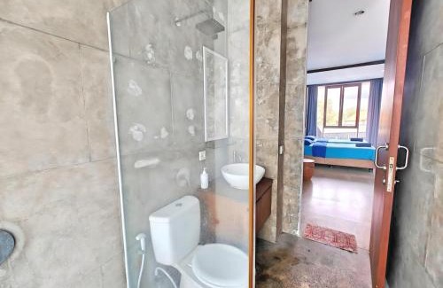 By Pass Ngurah Rai Villa | Large Villa Jimbaran With Pool & WiFi by 2ndHome
