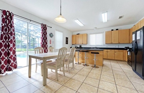 Windwood Bay House | Large villa with games room, private pool and spa near Champions Gate