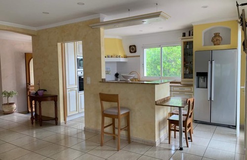 Bessan House | Large villa with pool, pool house, quiet 15 minutes from the beach