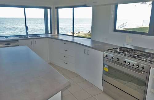 Amity Point House | Large waterfront home with bay views to Moreton Island