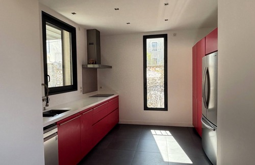 Endoume House | Large waterfront townhouse/8 adults+2 children.