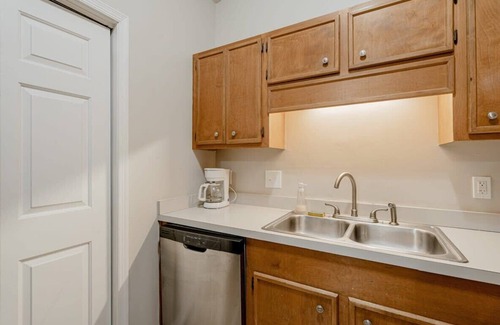 Hopkins House | Large Yard, Great for Tailgates - The Base Camp