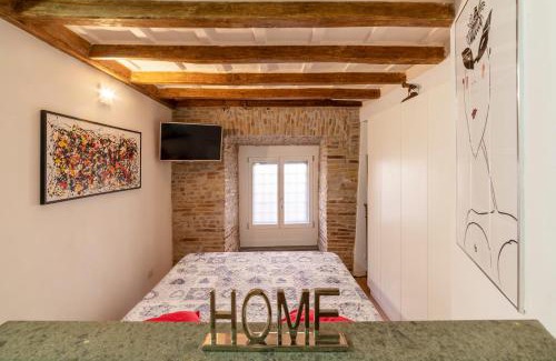 Navona Apartment | Largo di Torre Argentina Cozy Studio