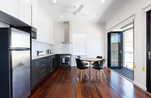 Largs Bay House | Largs Bay Oasis, Jetty Views