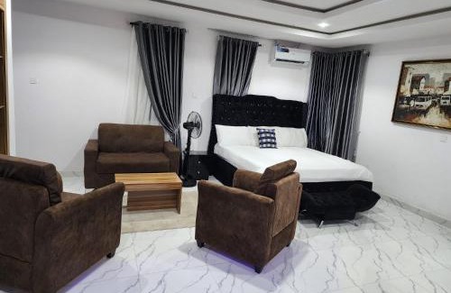 Lagos House | Laribond's Place Magodo Lagos