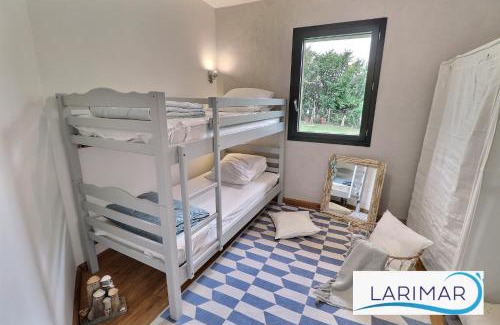 Leon Villa | Larimar
