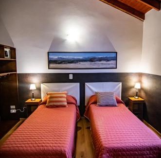 Macrozona Bahia Redonda y Primeros Faldeos Hotel | Las Avutardas Hosteria
