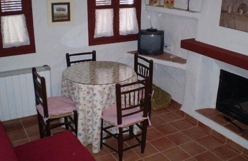 Malagon Cabin | Las Casitas de la Aldea cabin or bungalow for 2 people