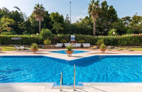 Puerto Banus Apartment | Las Gaviotas - Two Bedroom Apartment, Sleeps 4