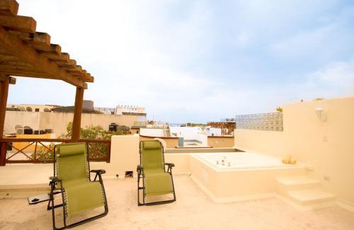 Gonzalo Guerrero Apartment | Las Olas 303 Penthouse