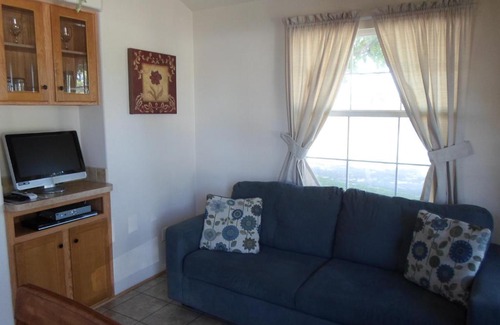 Sunrise Manor Resort | Las Vegas Camping Resort Cabin 4