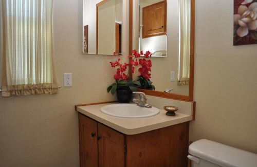 Sunrise Manor Resort | Las Vegas Camping Resort Cabin 4