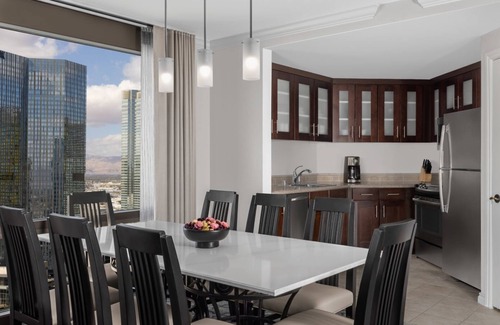 Las Vegas Villa | Las Vegas Grand Prix Villa. Close to circuit