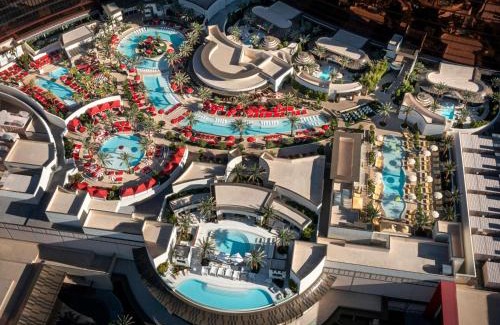 Las Vegas Resort | Las Vegas Hilton At Resorts World