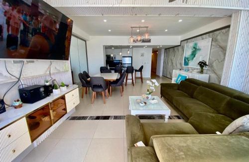 Juan Dolio - El Pueblo Apartment | LasOlasTower JuanDolio-2Br-3Bds-7Px-WiFi-SeaView