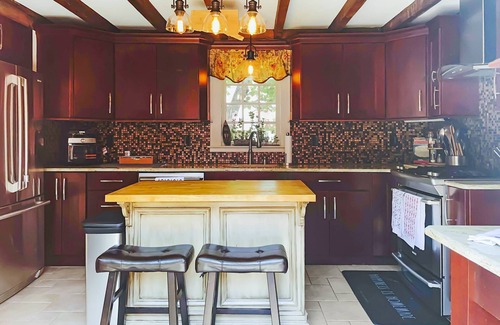 Stonington House | Last House - Colonial Home w/Pool, River Views