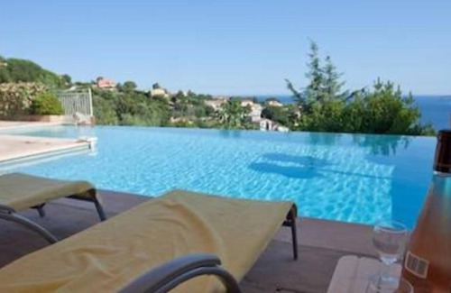 Les Issambres House | Last minute special offer from August 18th to Sept. 1st