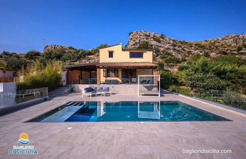 Scopello Villa | LAST MINUTE 7/27 SEP. - WWW.BAGLIORIDISICILIA.COM
