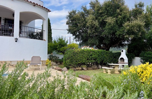 Calonge Villa | Last minute OFFERS! Three bedroom villa with private pool & Seaview.