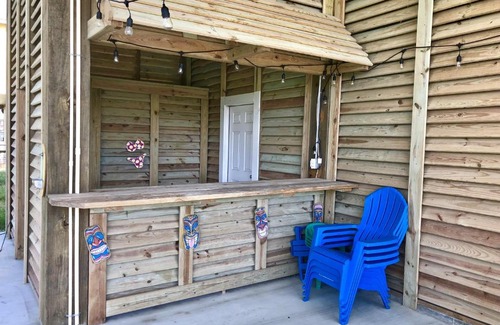 Port Bolivar House | #Latitude Adjustment Home