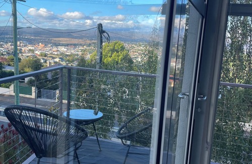 West Launceston House | Launceston View Townhouse #1