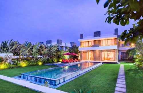 Keramas Villa | Laura 2 BR Beachfront Villa JU29