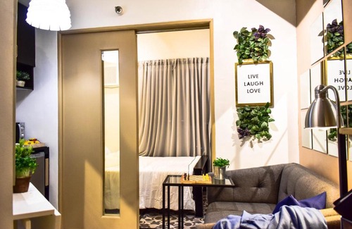 Pio del Pilar Apartment | Laureano di Trevi Condominium Tower 1