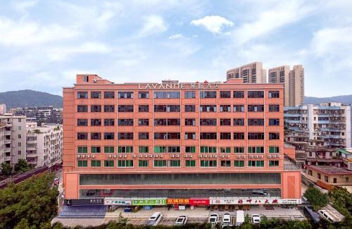 Guangzhou Hotel | Lavande Hotel Guangzhou east railway station Tianpingjia Subway Station Branch