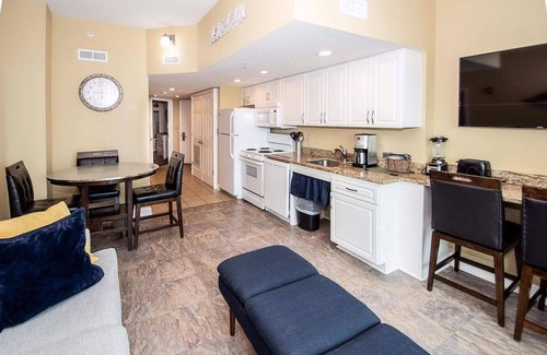 Myrtle Beach Condo | Lavish Oceanfront Villa in MB/ Comfortable Bedding / Amazing Appliances!