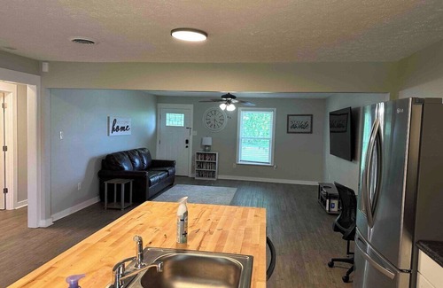 Murfreesboro House | Lawrence Oaks Residence
