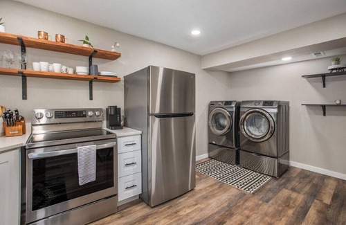 Dakota Station Other | Layover in Littleton with pool table, hot tub, & fireplace.