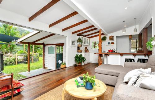 Edge Hill Bed & Breakfast | Lazenby Lodge
