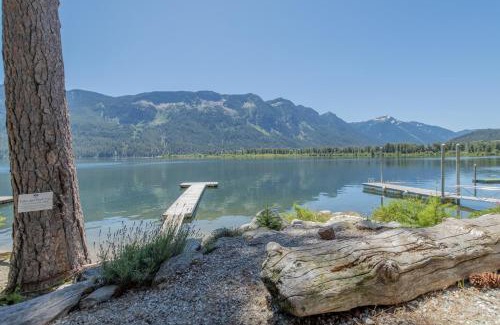 Leavenworth Cabin | Lazy Bear Lodge by NW Comfy Cabins