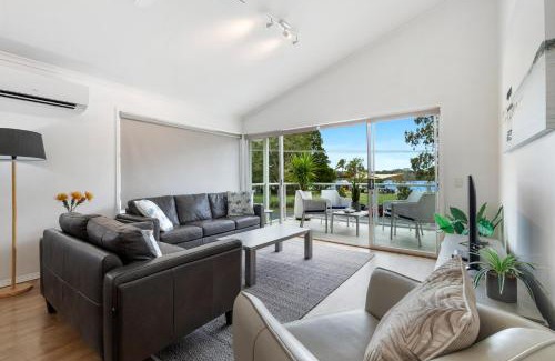 Noosaville Apartment | Lazy Days by Stay Noosa