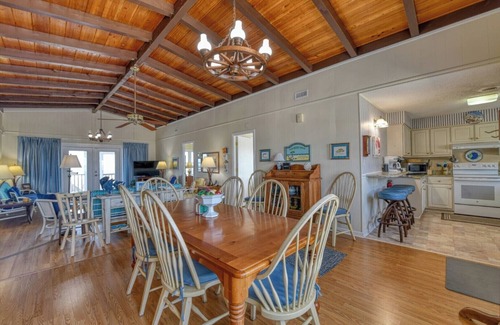 Garden City House | Lazy O - Four Bedroom, Three 1/2 Bath Oceanfront Home with Private Pool
