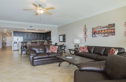 Orange Beach Condo | LAZY RIVER! Water Slide! Beach Front!