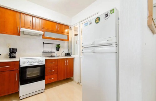 Roma Norte Apartment | LC122- 2BDR/2BTH - One Bedroom Apartment, Sleeps 4