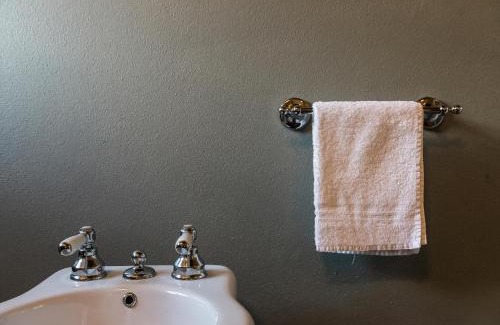 Treggiaia Bed & Breakfast | Le 3 Rane B&B