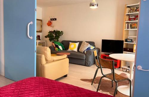 13th Arrondissement Apartment | Le 300 by HappyNoWorry