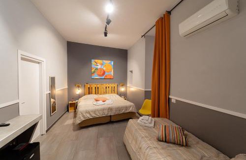 Montecalvario House | Le 4 Stagioni Dante H Napoli Centro, by ClaPa Group