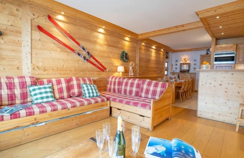 Tignes le Lac Apartment | Le Bec Rouge (Le Lac) by Interhome