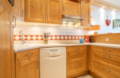 Tignes le Lac Apartment | Le Bec Rouge (Le Lac) by Interhome