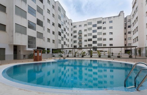 El Puerto de Santa Maria Apartment | Le Belvédère au soleil, a charming apartment with views over the Bay of Cadiz.