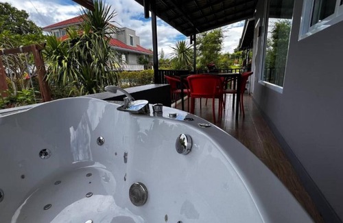 Mae Faek Mai Villa | Le Best Pool Villa Chiangmai