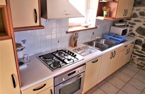 Scrignac House | LE BUIS